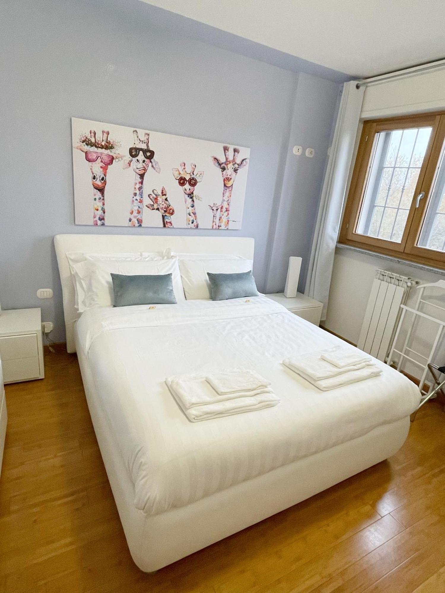 Torakiki'S Home Linate Airport M2 Lambrate มิลาน ภายนอก รูปภาพ